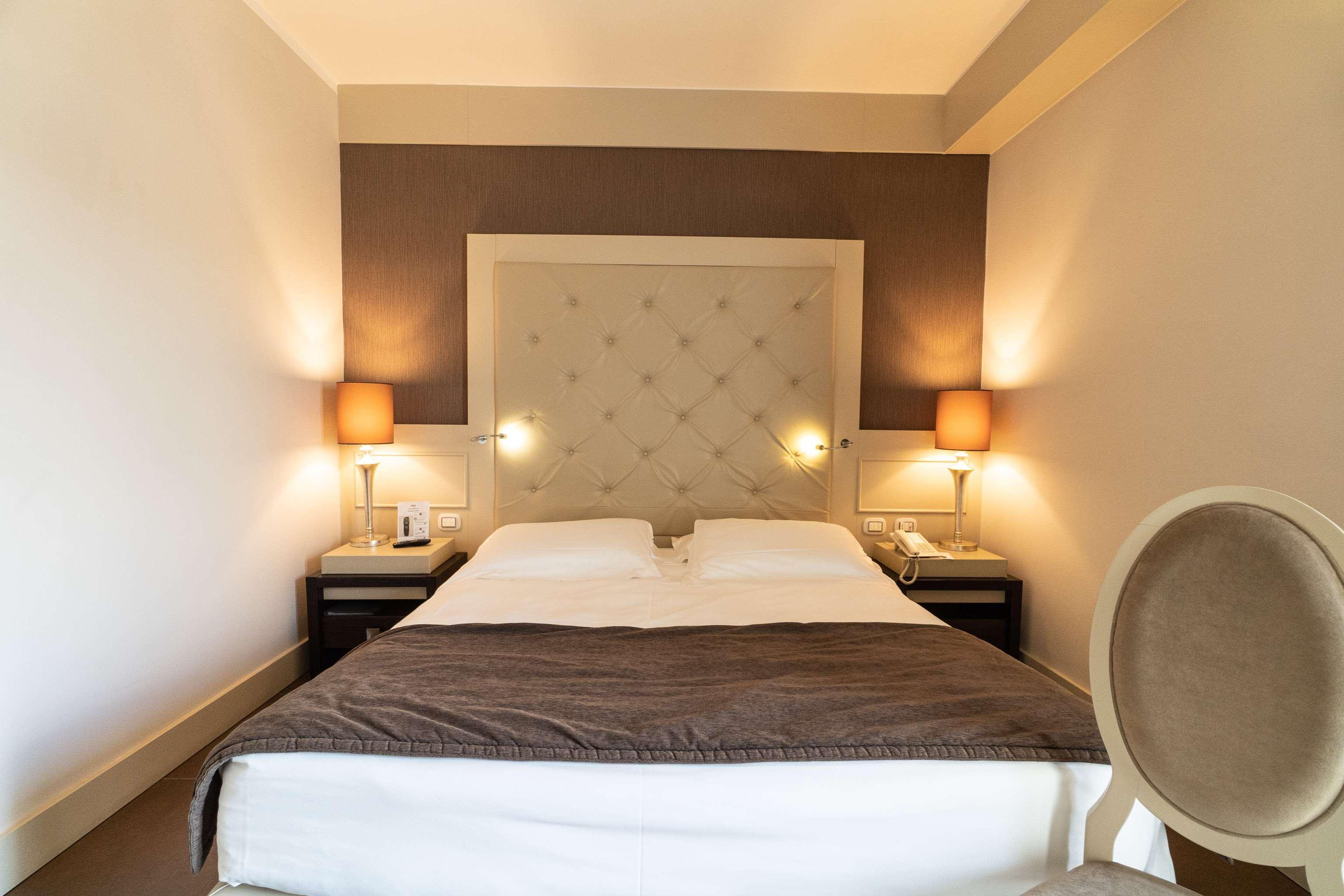 Western Perla Del Porto Hotel 4*