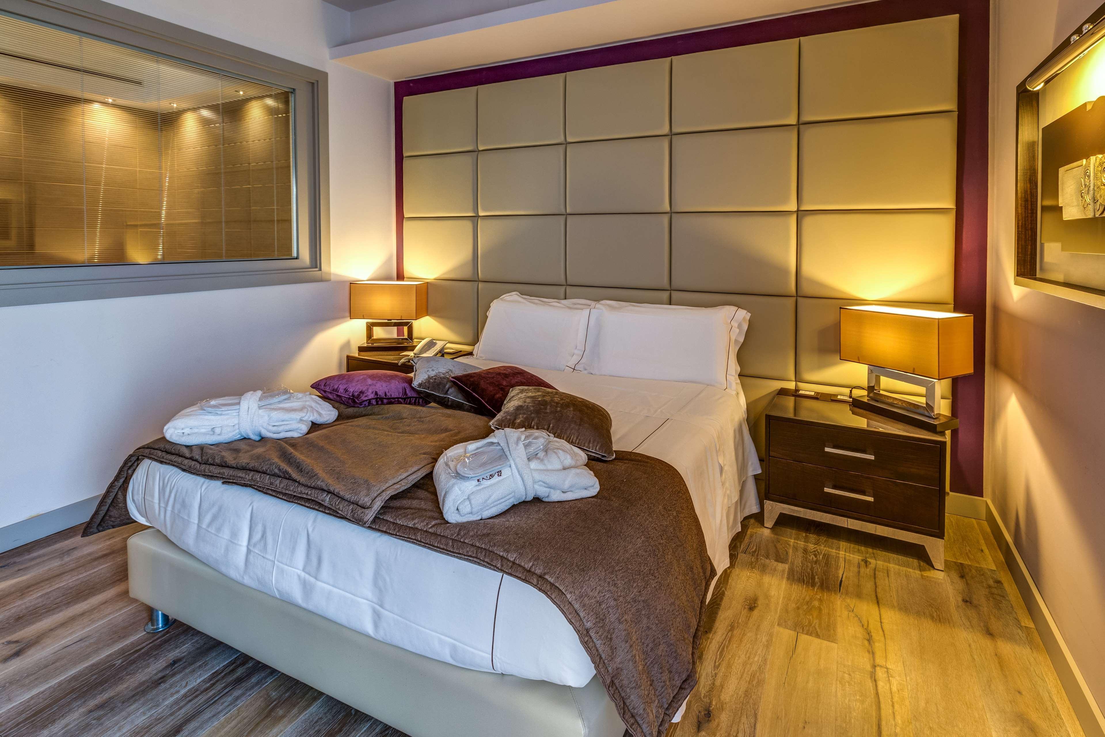 Hotel Western Perla Del Porto