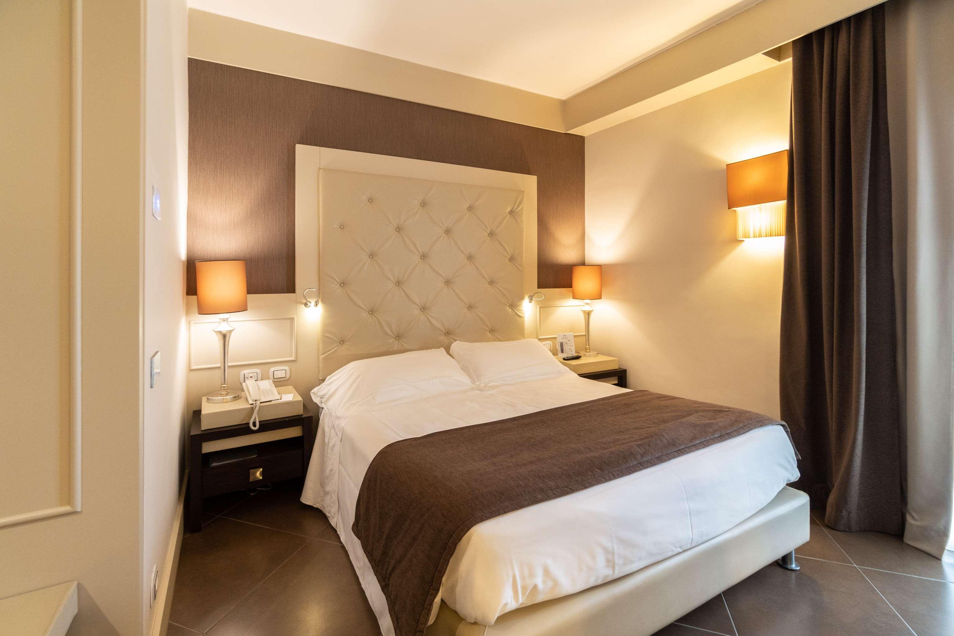 Western Perla Del Porto Hotel 4*